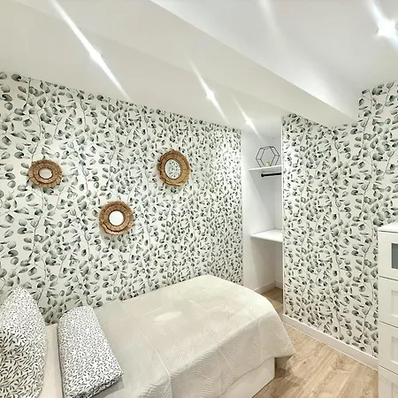 Paulmarie Olympia אדחה