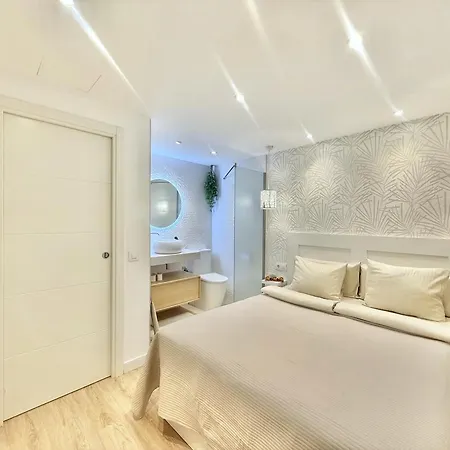 Paulmarie Olympia Apartament